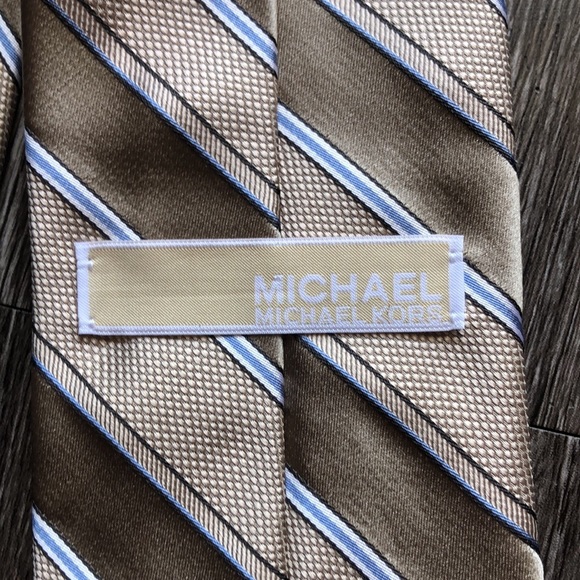 Michael Kors Tie - Picture 4 of 7